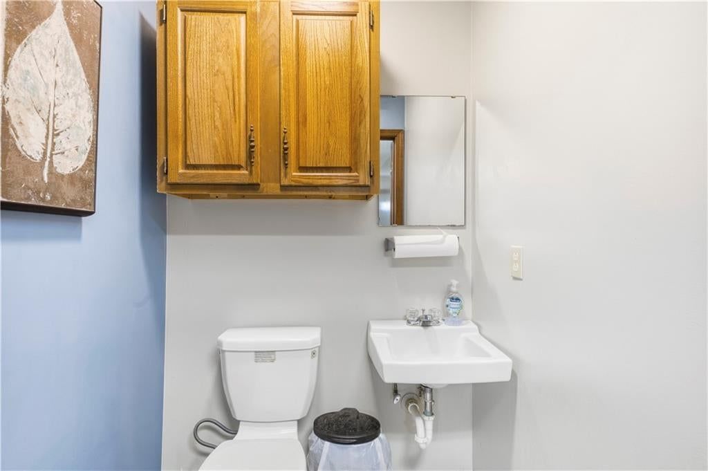 605 W Saint John Street — photo 18