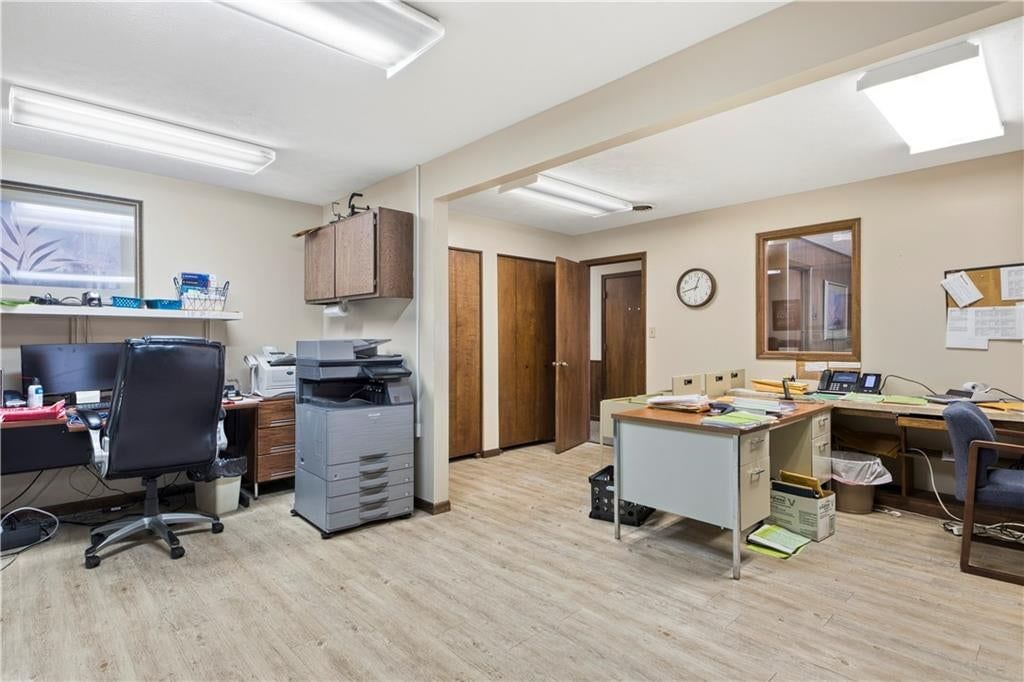 605 W Saint John Street — photo 22