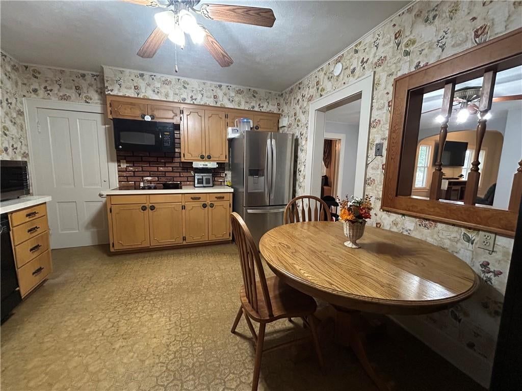 1202 S Main Street — photo 11