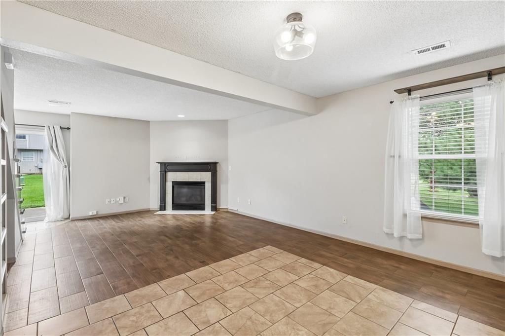 1347 SE Broadway Circle — photo 4