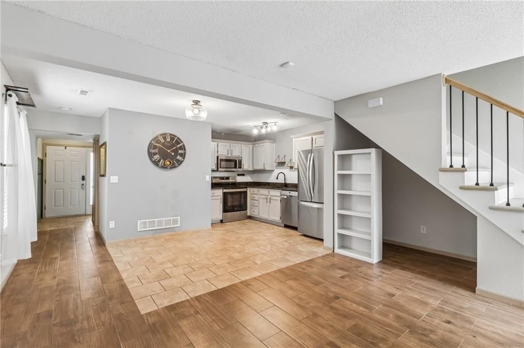 1347 SE Broadway Circle — photo 5