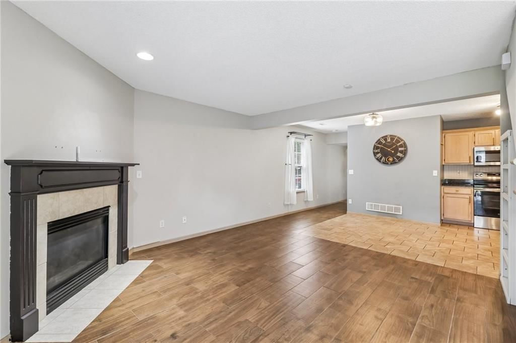 1347 SE Broadway Circle — photo 6