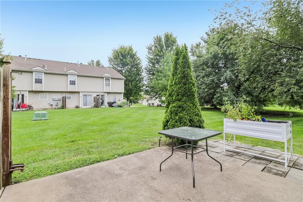 1347 SE Broadway Circle — photo 22