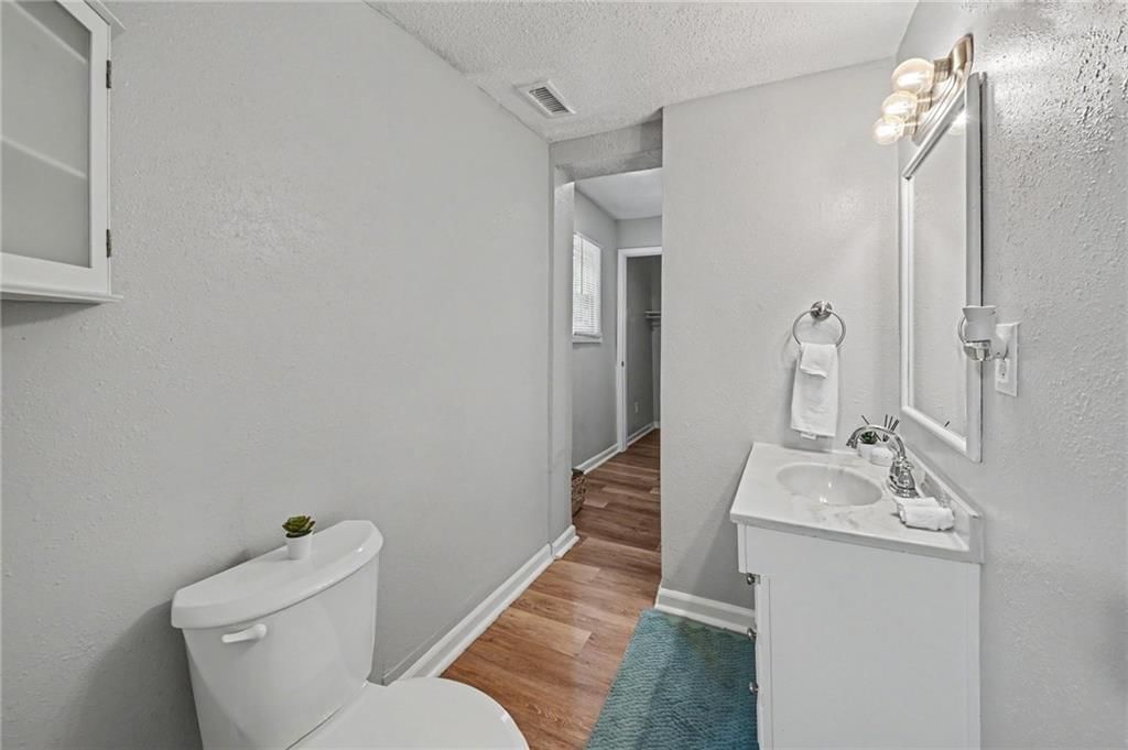 6842 E 139th Street — photo 15