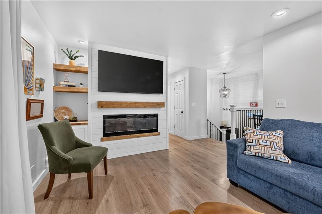 10909 W 72nd Terrace — photo 30