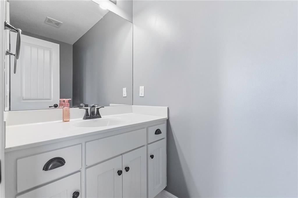 13317 Davis Avenue — photo 30