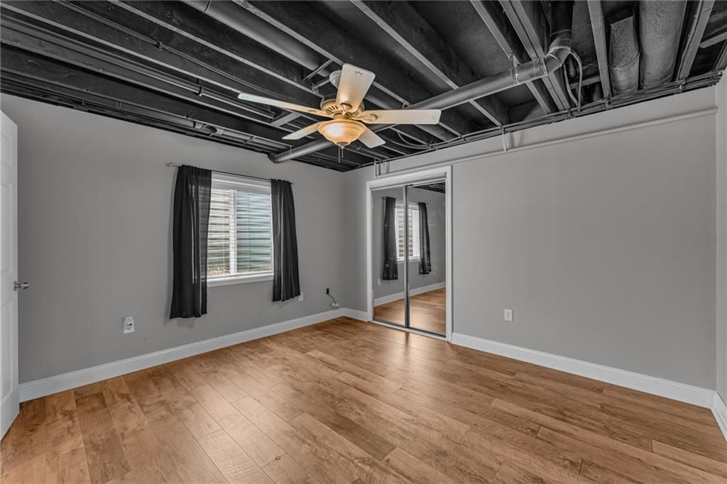 931 E 14th Terrace — photo 30