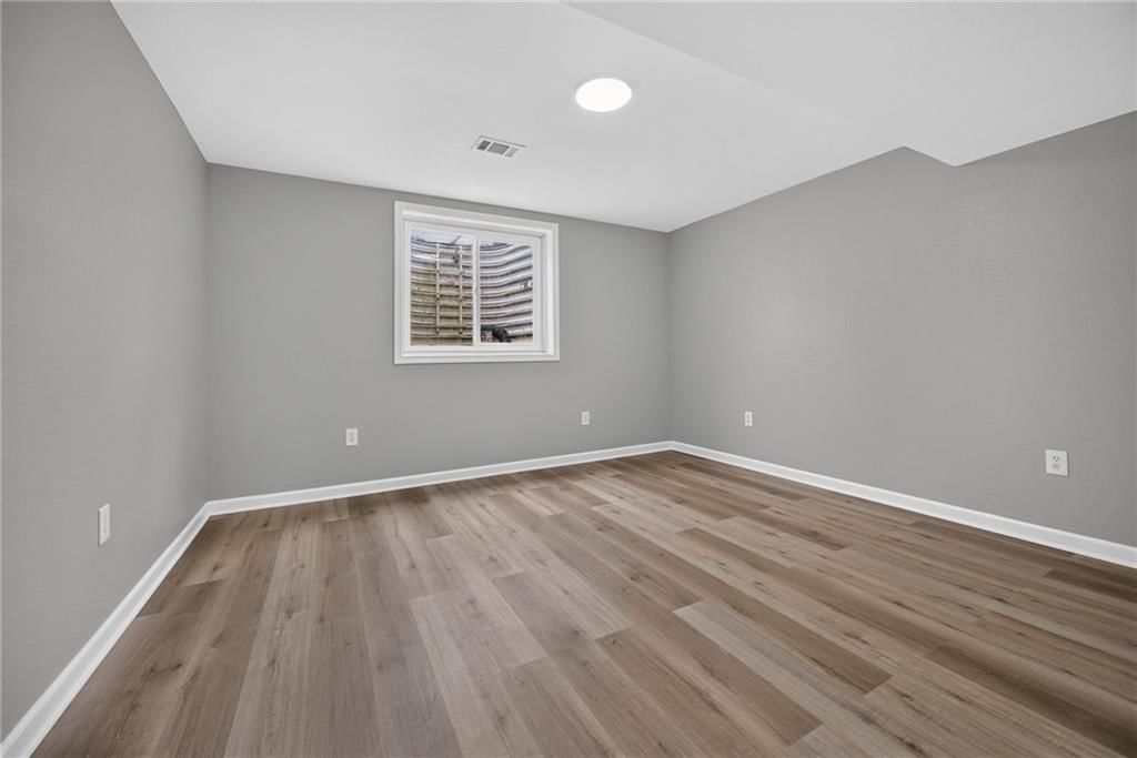 1709 Chadwick Cove — photo 30