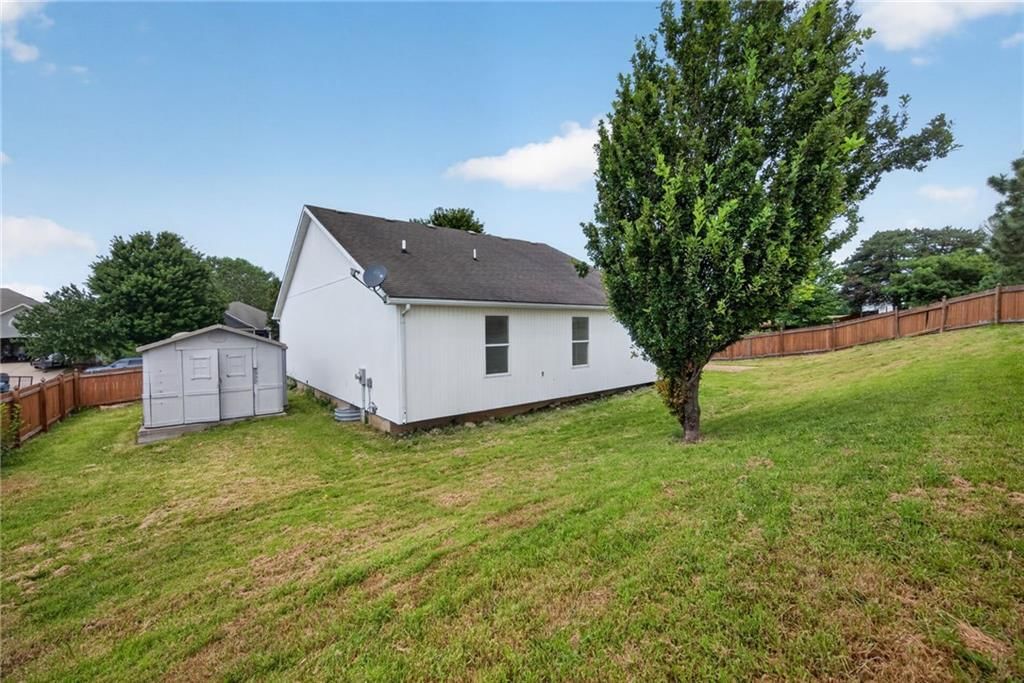1709 Chadwick Cove — photo 40