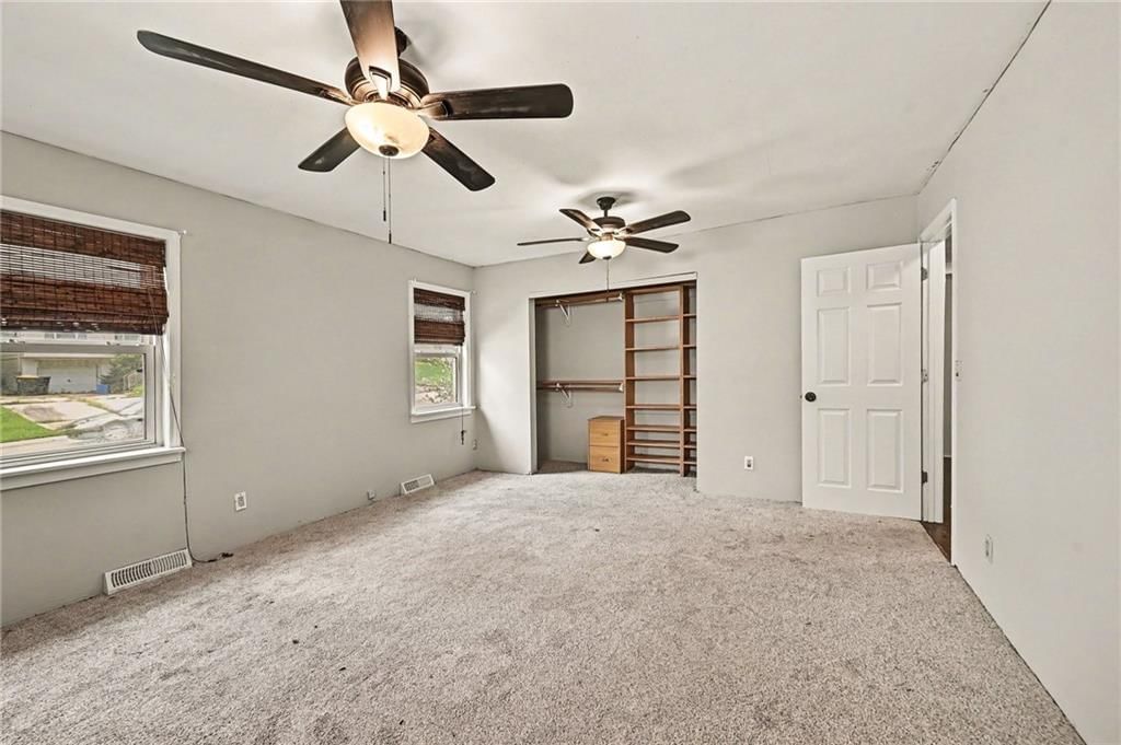 8026 NE 50th Street — photo 13