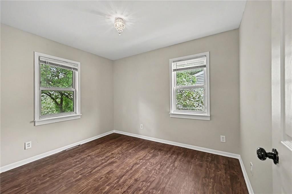 8026 NE 50th Street — photo 14