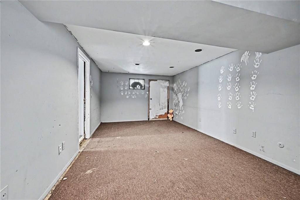 8026 NE 50th Street — photo 19