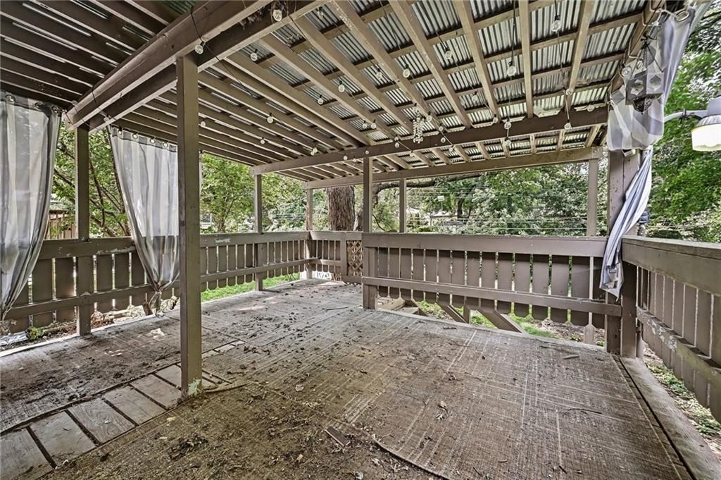 8026 NE 50th Street — photo 21