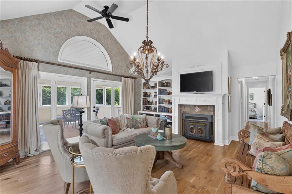 Photo 5 of 67, 3216 S Bellechase Drive, Grain Valley, MO 64029