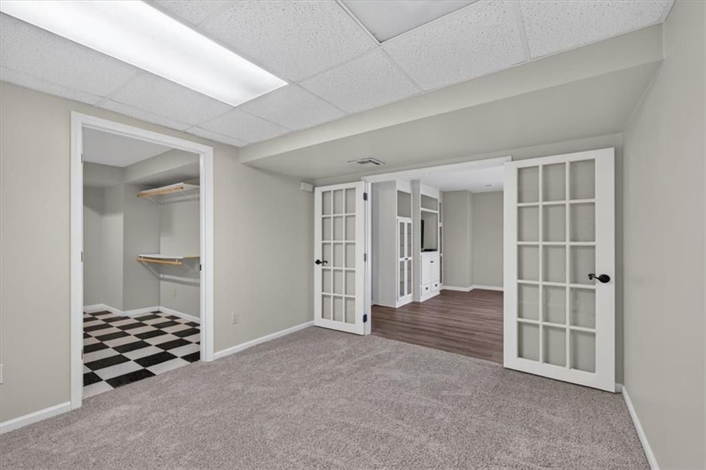 Photo 39 of 67 - 3216 S Bellechase Drive, Grain Valley, MO 64029