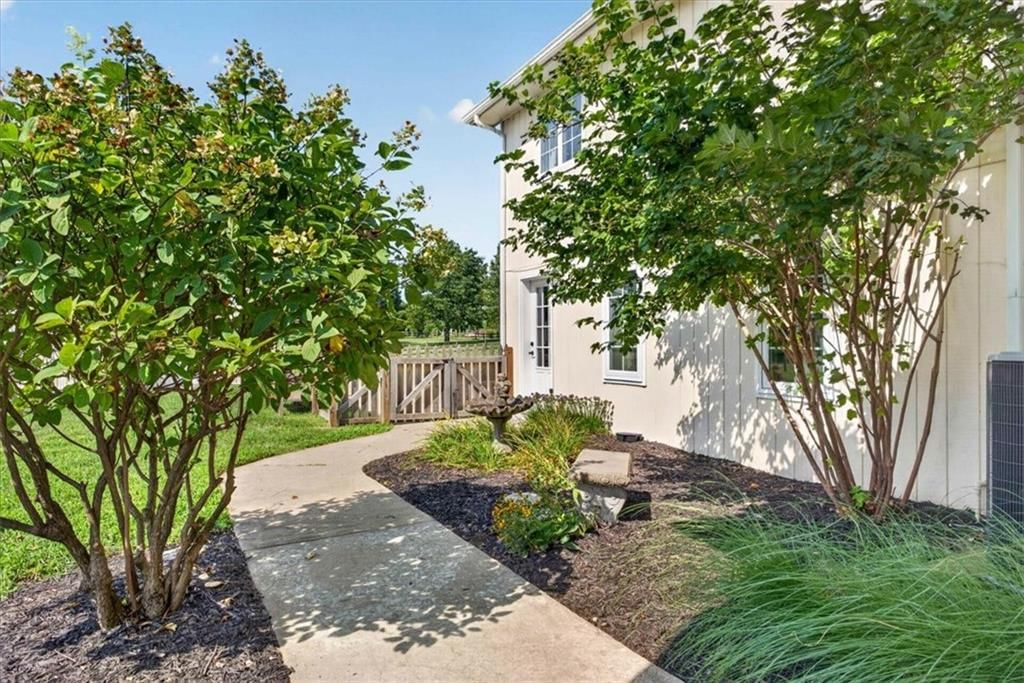 Photo 49 of 67, 3216 S Bellechase Drive, Grain Valley, MO 64029