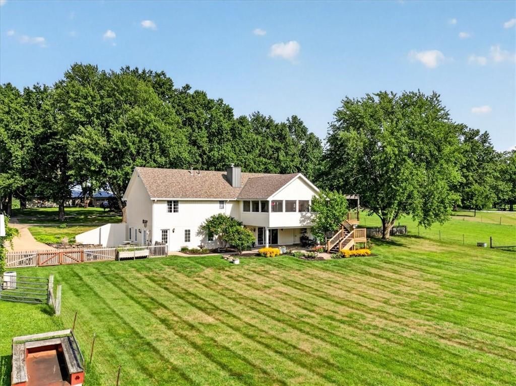 Photo 56 of 67 - 3216 S Bellechase Drive, Grain Valley, MO 64029
