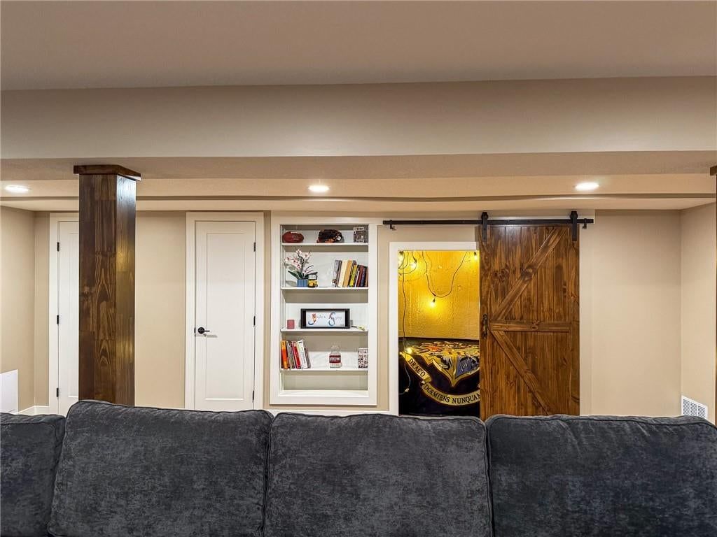1627 Alvamar Drive — photo 31