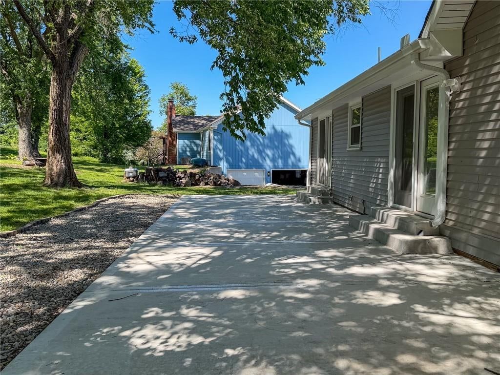 1627 Alvamar Drive — photo 42