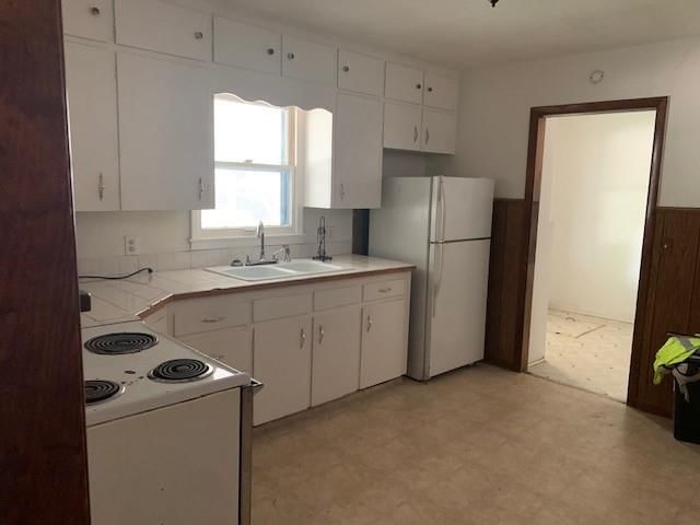 414 E 10th Street — photo 12