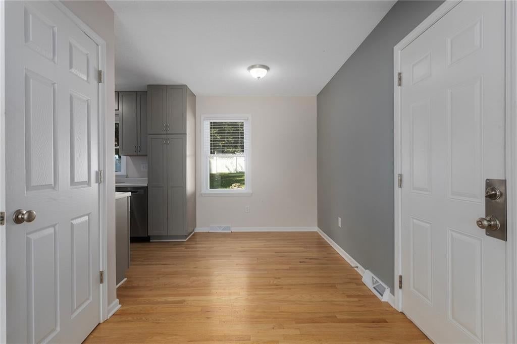 4634 N Denver Avenue — photo 5