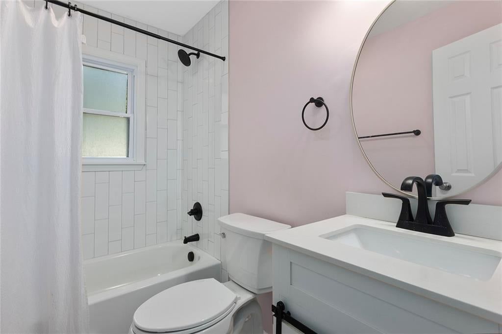 4634 N Denver Avenue — photo 8