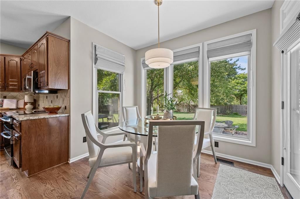 12860 Barton Street — photo 11
