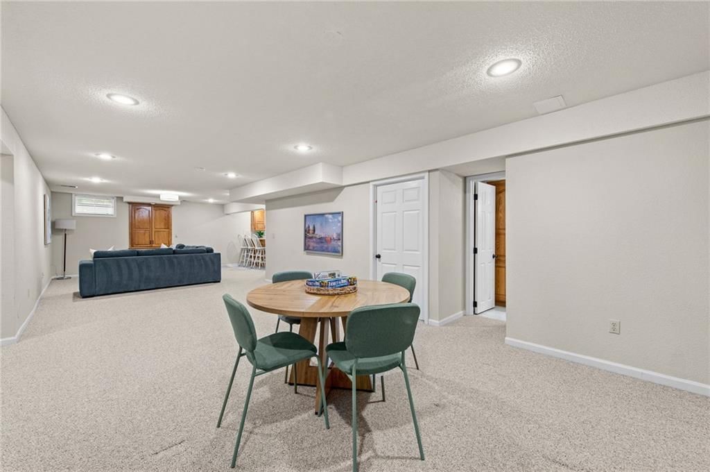 12860 Barton Street — photo 27
