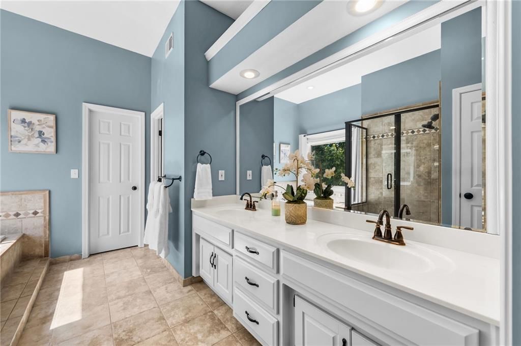 12860 Barton Street — photo 43