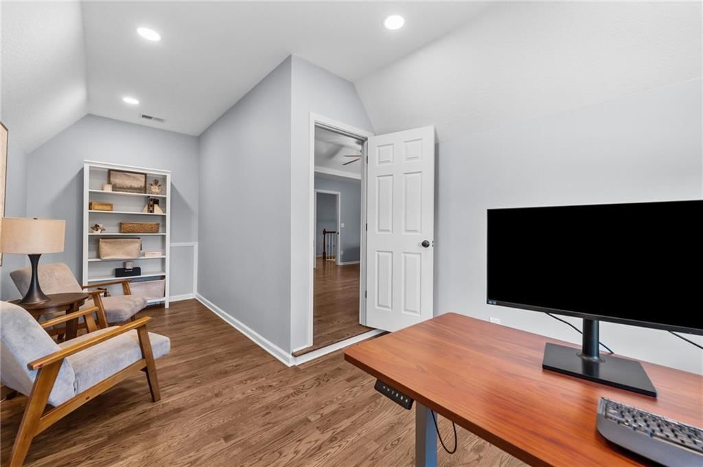 12860 Barton Street — photo 46