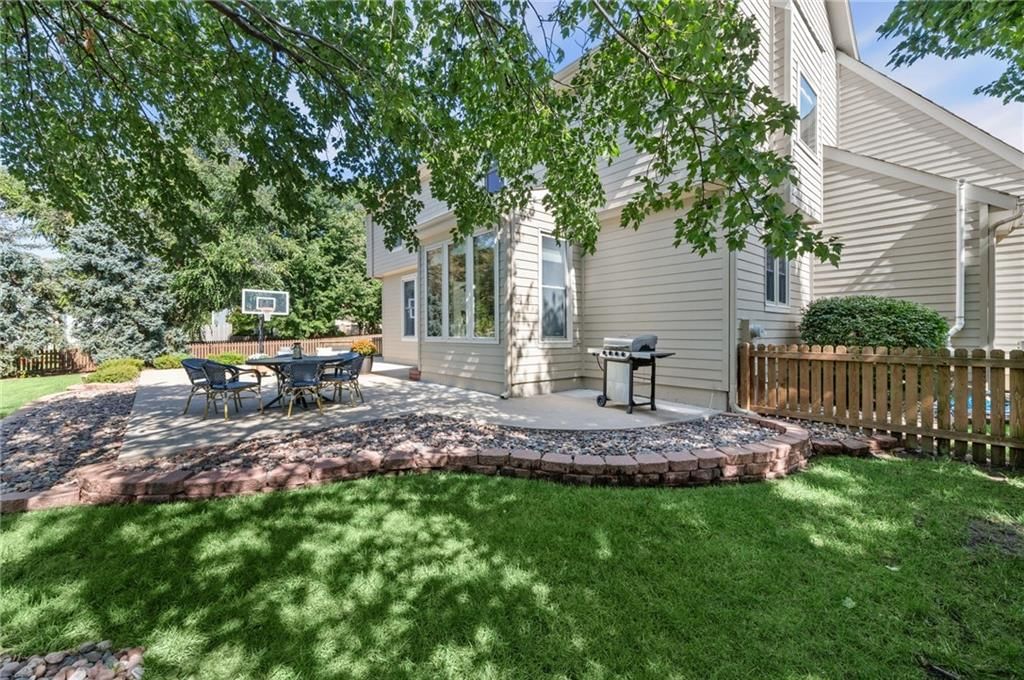12860 Barton Street — photo 51