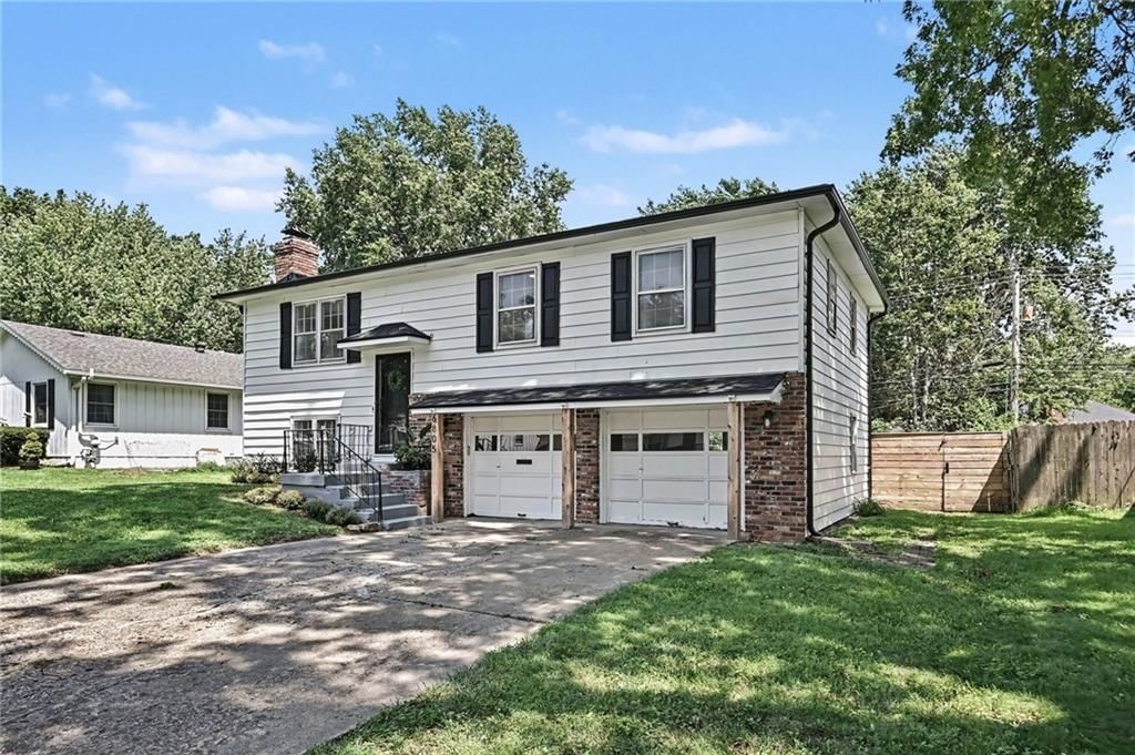 6805 Switzer Lane — photo 3