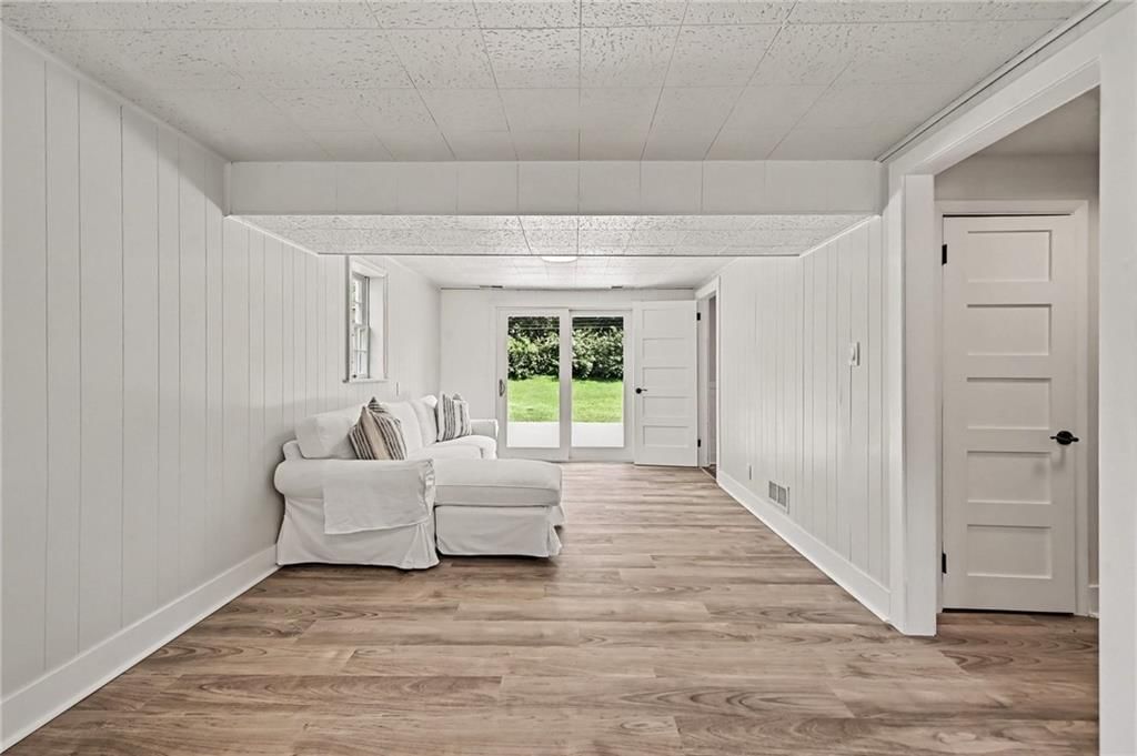 6805 Switzer Lane — photo 21