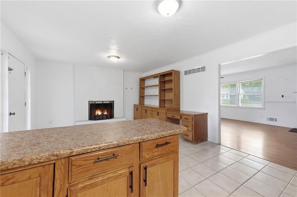10936 Myrtle Avenue — photo 11