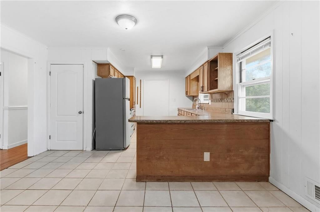 10936 Myrtle Avenue — photo 13