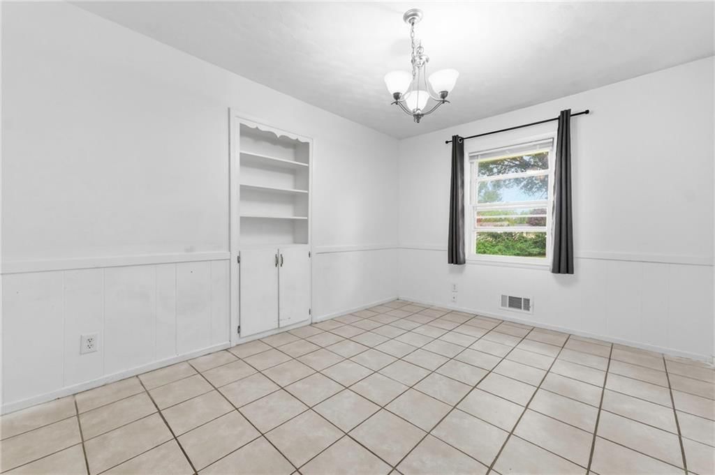 10936 Myrtle Avenue — photo 16