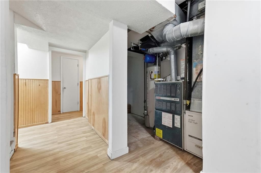 10936 Myrtle Avenue — photo 30
