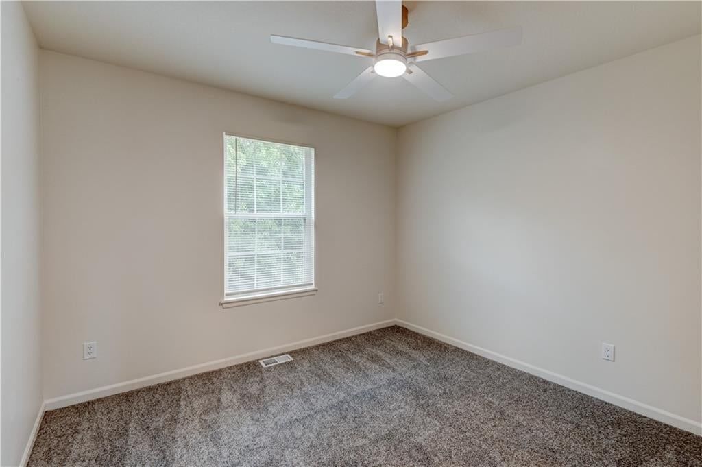 900 SW Daney Drive — photo 12