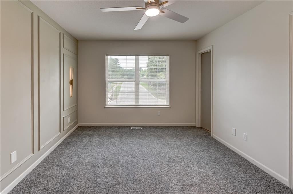 900 SW Daney Drive — photo 14