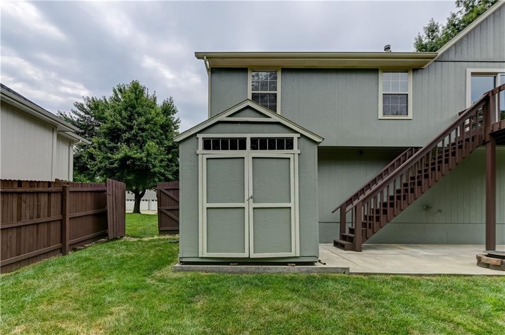 900 SW Daney Drive — photo 23