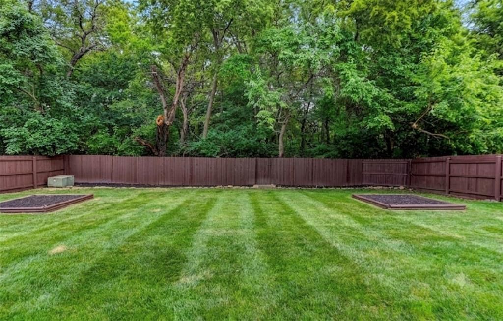 900 SW Daney Drive — photo 24