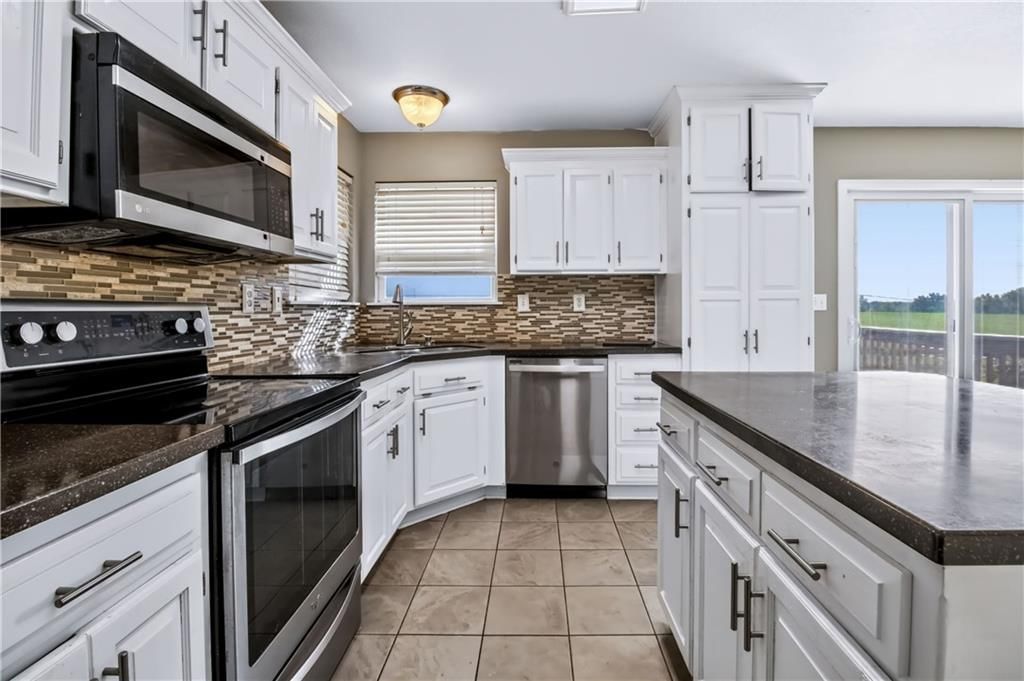 1309 Cloverleaf Court — photo 10