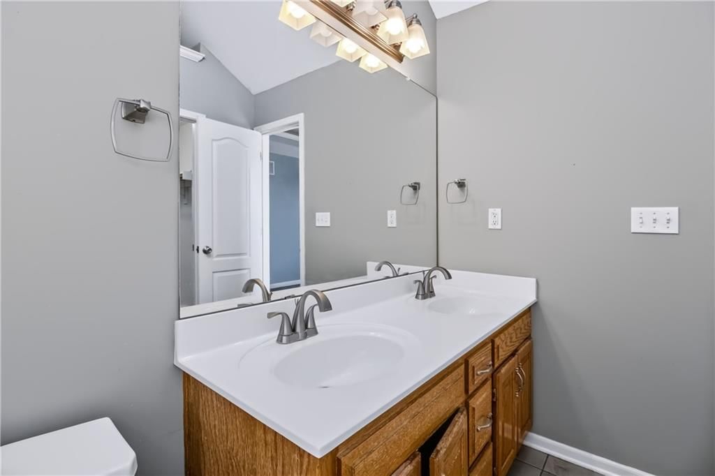 1309 Cloverleaf Court — photo 25