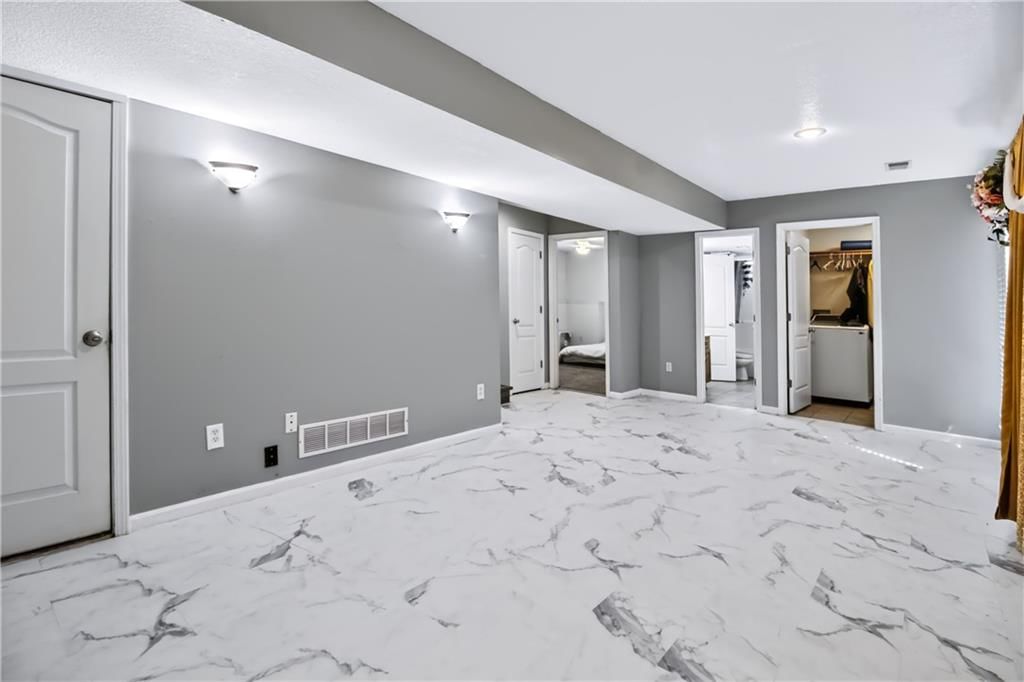 1309 Cloverleaf Court — photo 29