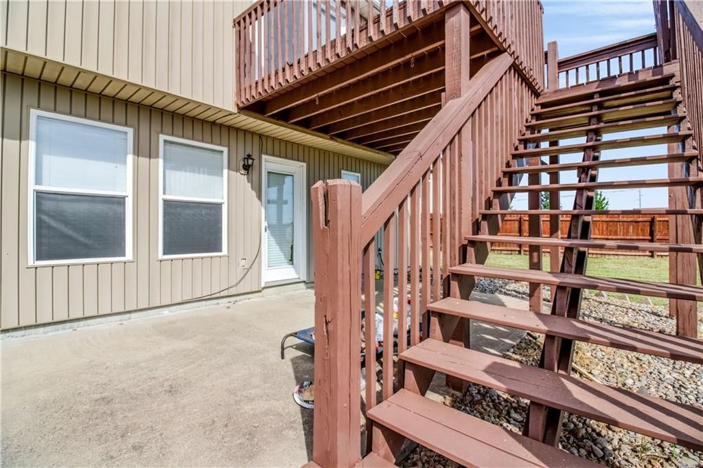 1309 Cloverleaf Court — photo 39