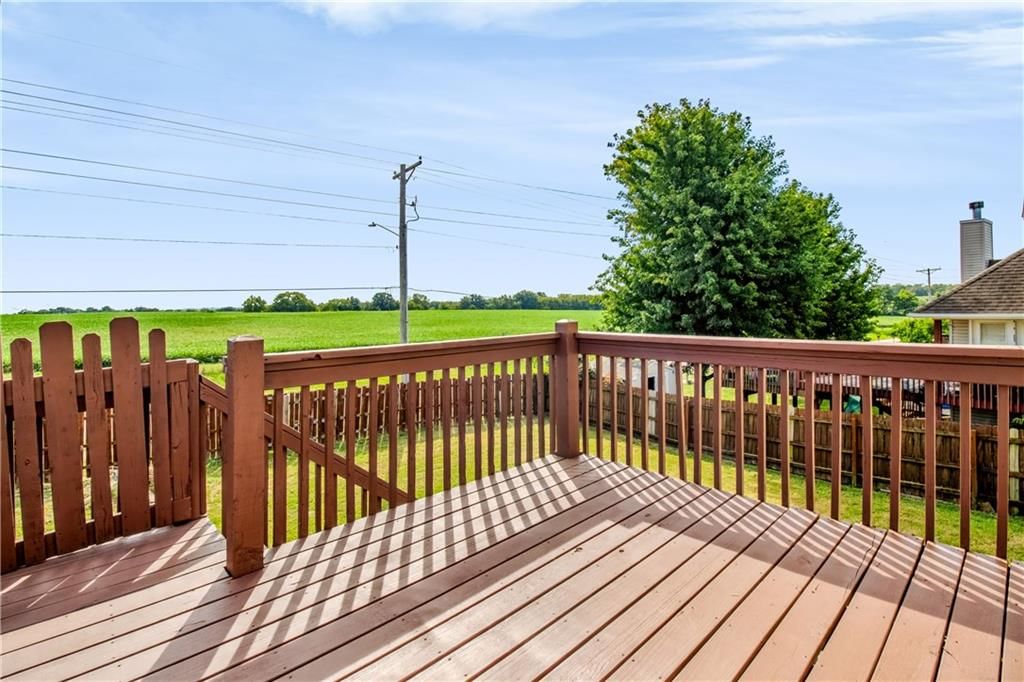 1309 Cloverleaf Court — photo 44
