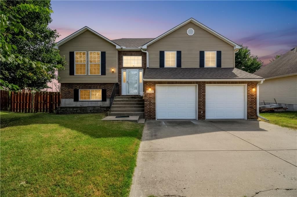 1309 Cloverleaf Court — photo 46