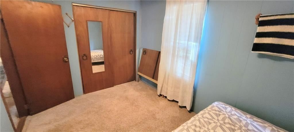 302 N Spruce Street — photo 15