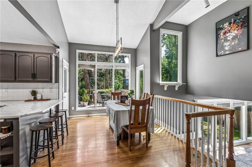 Photo 11 of 32 - 1101 NW 72nd Street, Kansas City, MO 64118