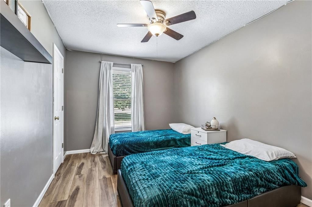 Photo 20 of 32 - 1101 NW 72nd Street, Kansas City, MO 64118